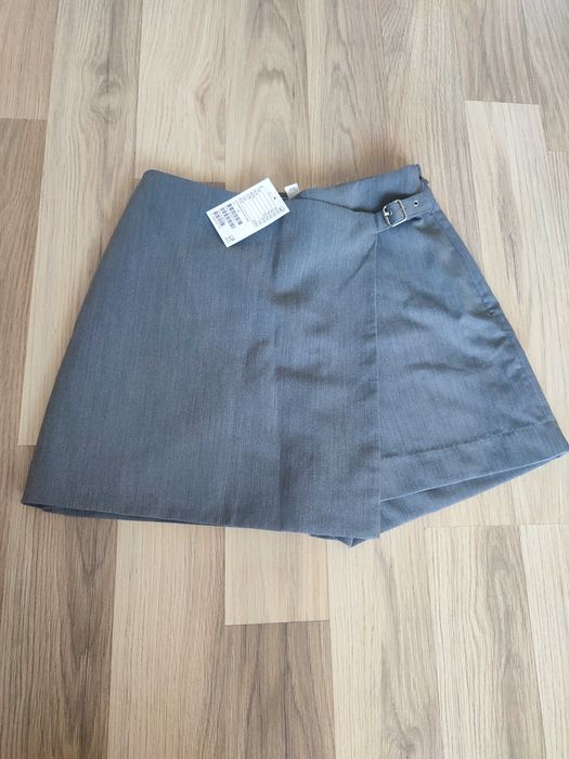 Панталонки S нови