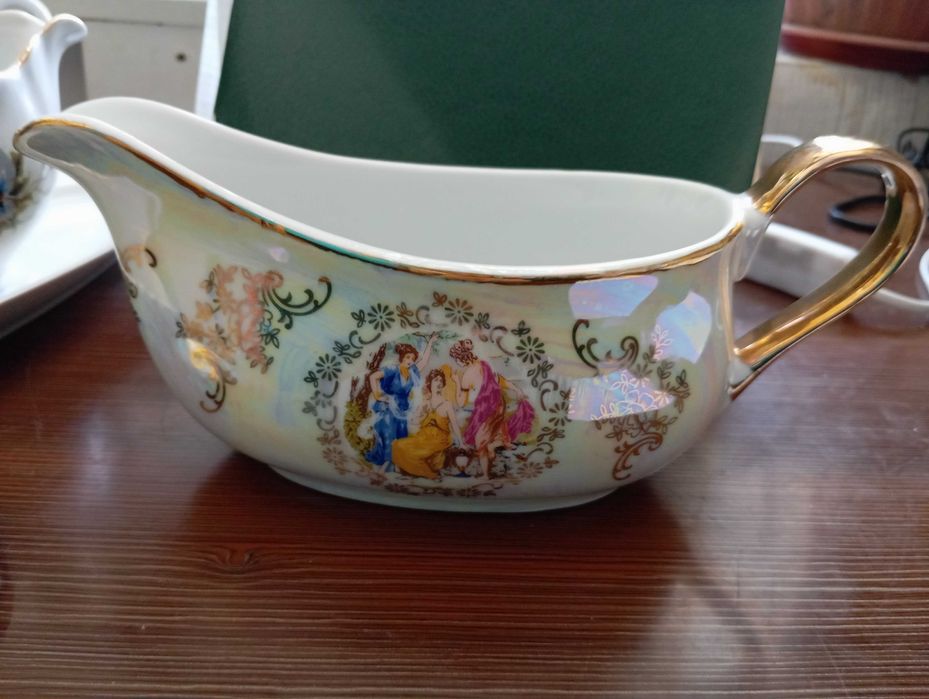 Селедочница Дулево СССР, соусник Мадонна