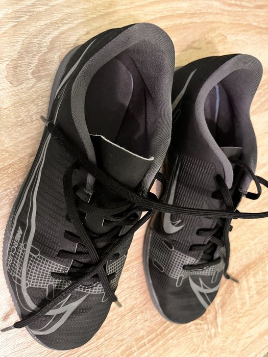 Nike футболни обувки 38 номер