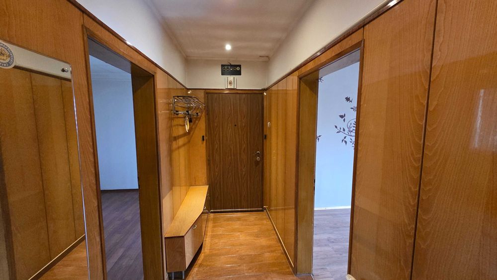 Продава се Тристаен апартамент в Севлиево - 84 кв.м за 601 €/кв.м - Снимка #3