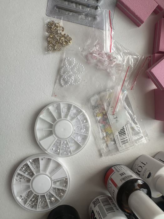 Набор для маникюра срочно продается