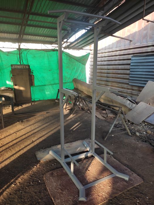 Турник, брусья напольные