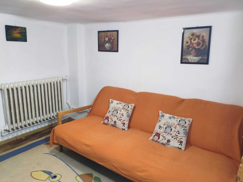 Inchiriere casa 4 camere
