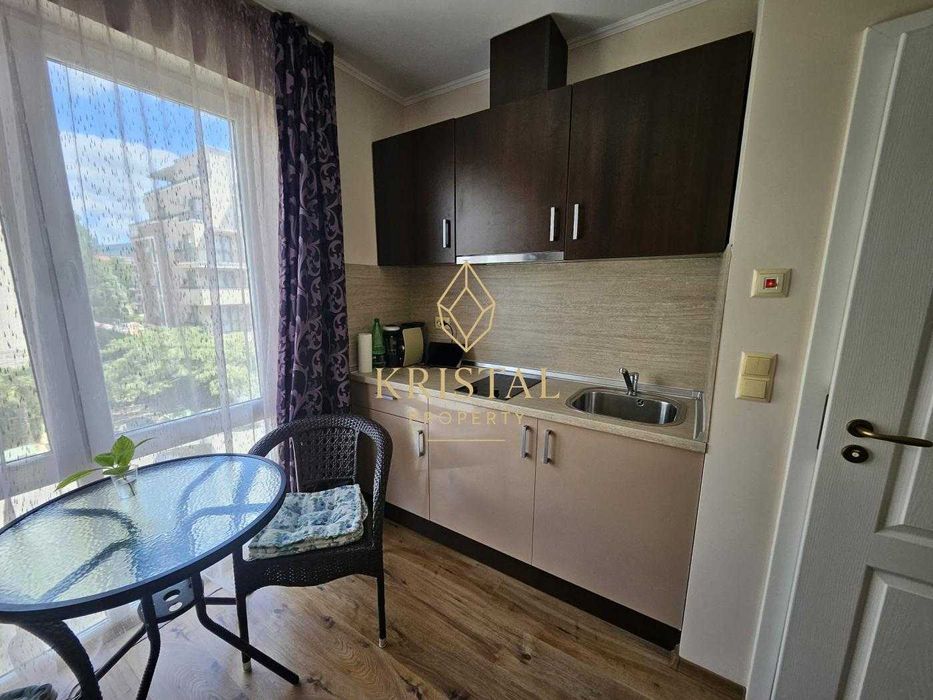 Продава се Двустаен апартамент в к.к. Слънчев бряг - 49 кв.м за 771 €/кв.м - Снимка #4