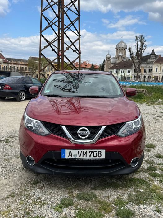 Nissan Qashqai 1.2benzina Euro6