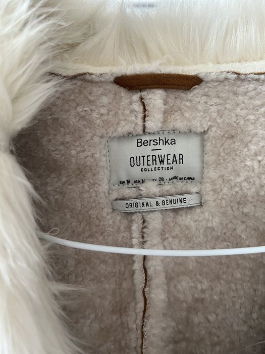 Ново палто Bershka