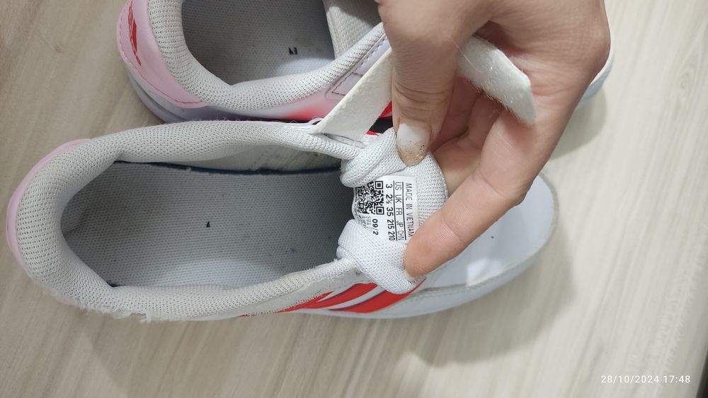 Кецове на Адидас