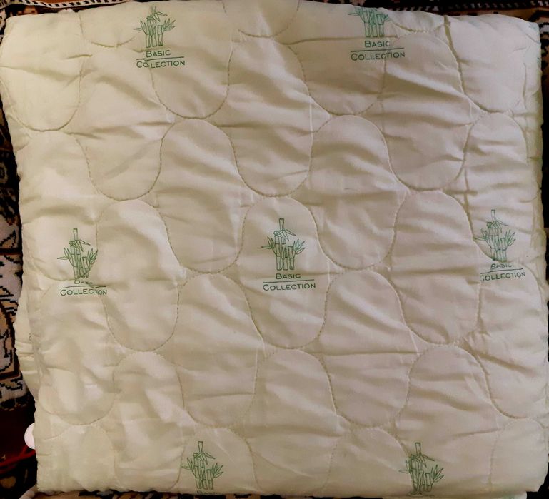 Продам             одеяла