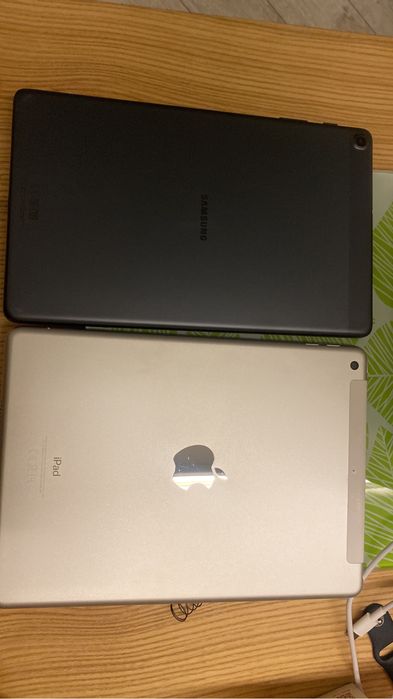 Продам планшеты :Айпад 6 , Самсунг таб А