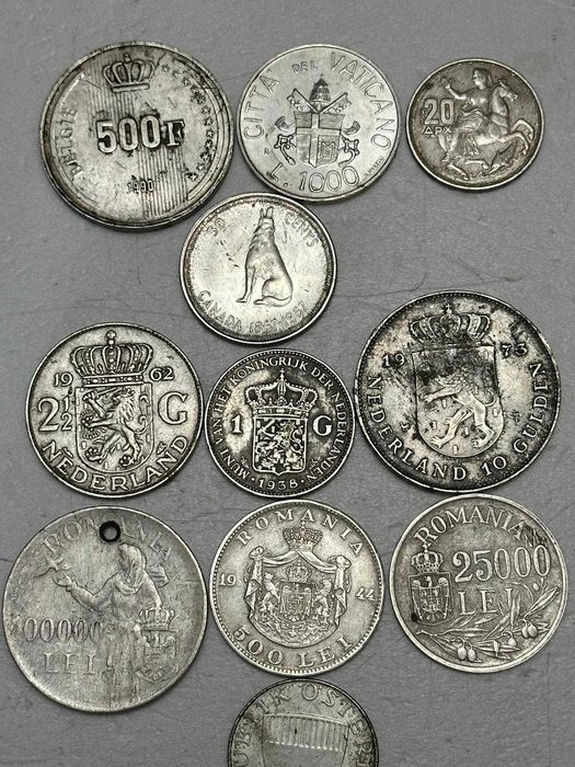 LOT 13 MONEDE ARGINT - Necuratate - Diferite Tari - 185g -10.5 lei/gr.