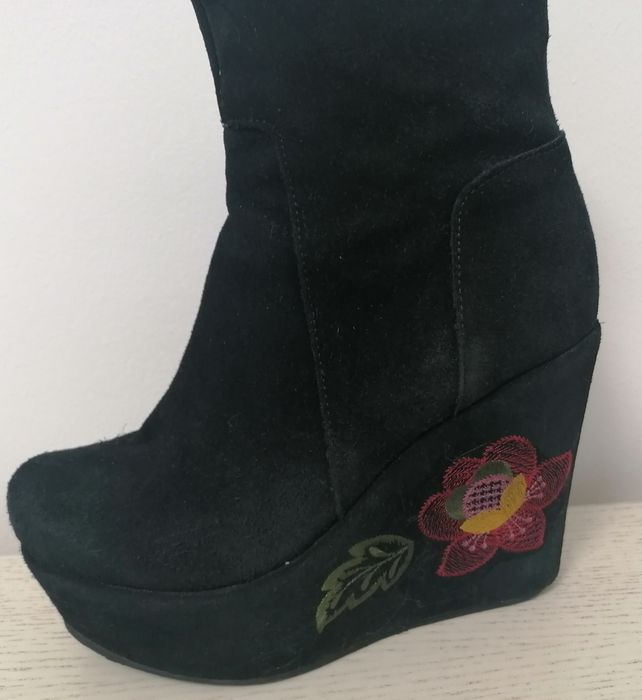 Ghete cu talpa înaltă, mărimea 35