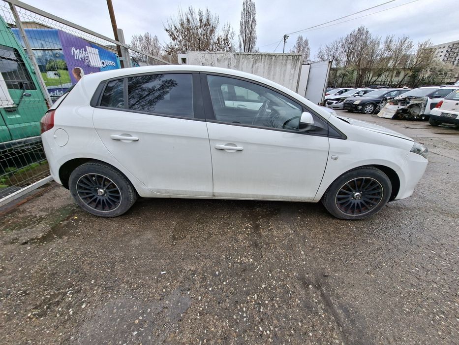 Dezmembrez Fiat Bravo 1.4B 2008 198 A4 000