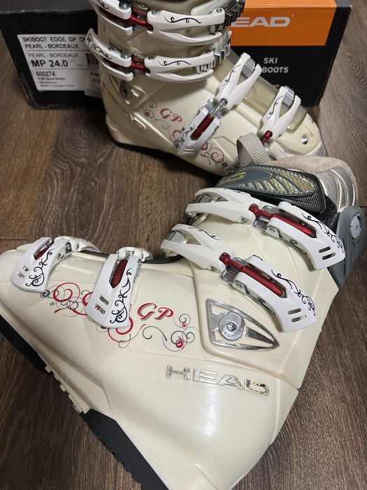 Ски обувки Head