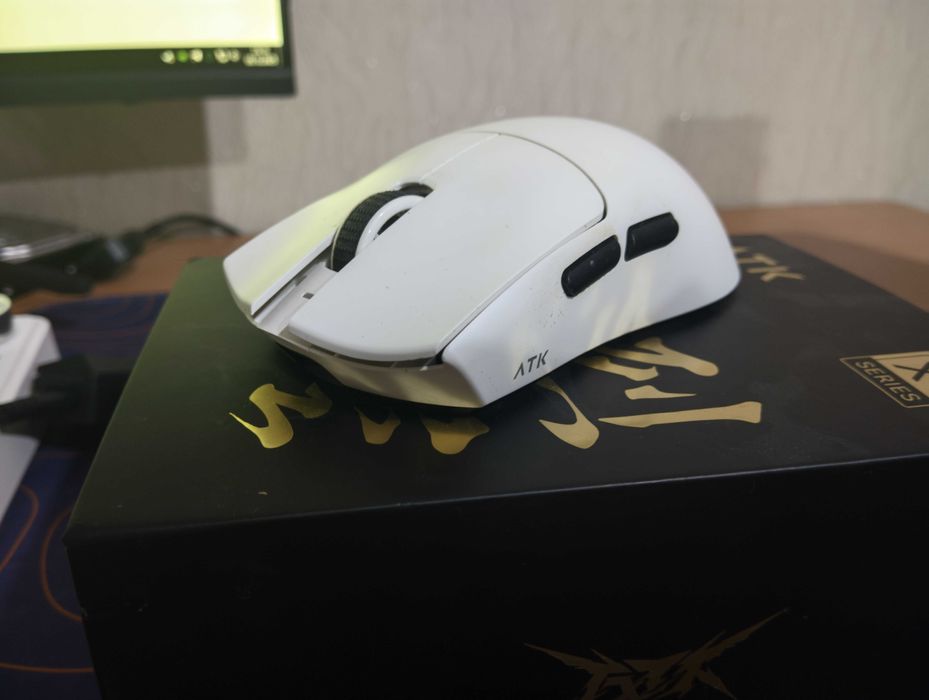 Игровая мышка ATK X1 PRO MAX