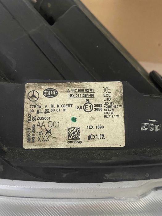 Far dreapta Mercedes Vito W447 ILS f204 f206 V CLASS Cod A4479060201