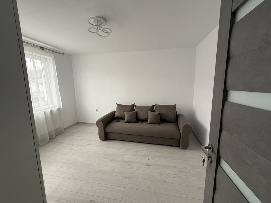 Inchiriez Garsoniera