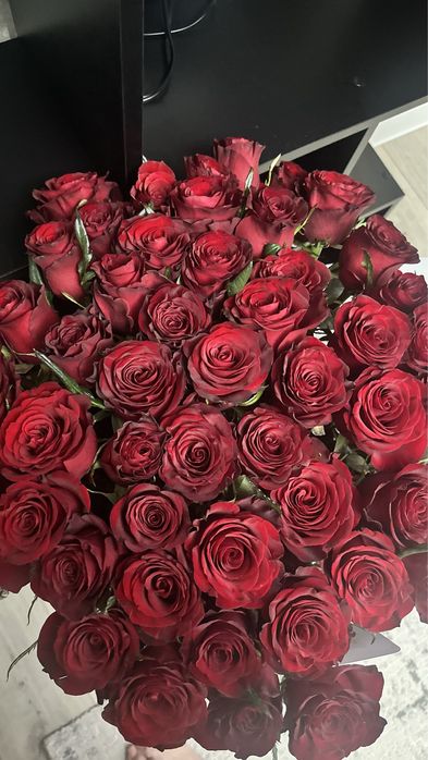 Цветы (розы) 51штука