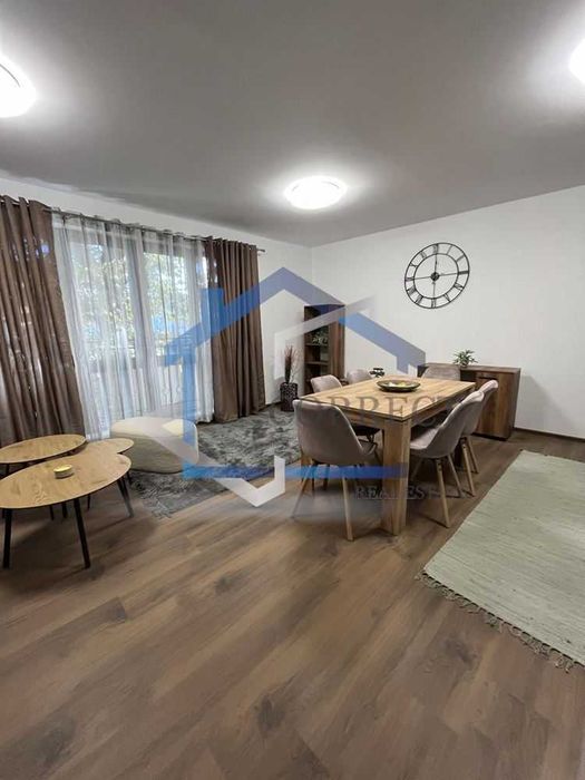 Дава се под наем Тристаен апартамент в Варна, Победа - 88 кв.м за 663 € - Снимка #3