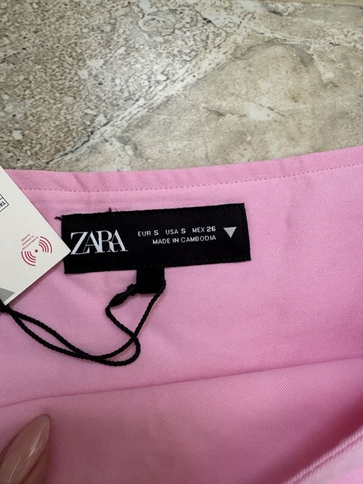 Пола панталонки в бебешко розово Zara
