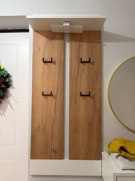 Вешалка в коридор