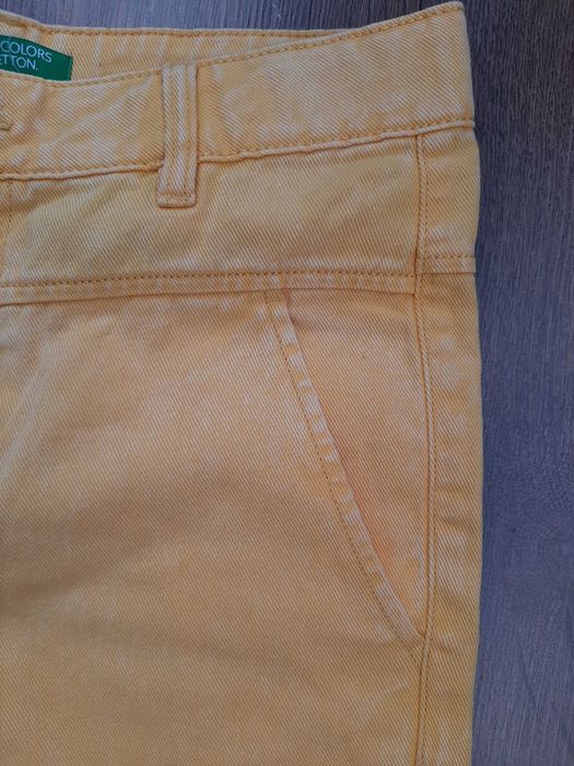 Панталони дънкови Benetton жълти нови