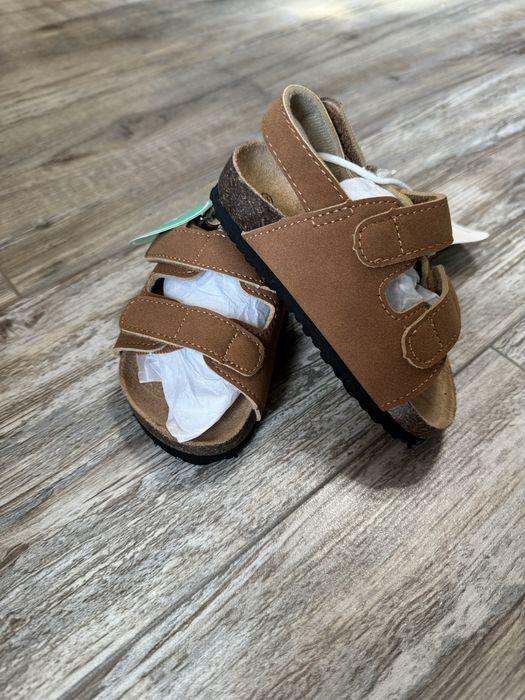 Детски сандали