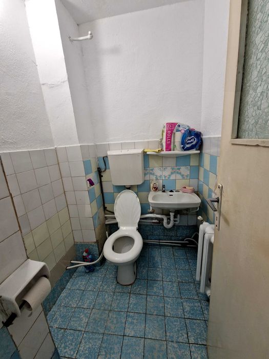 Apartament de 3 camere zona Lama etaj 3 cu lift