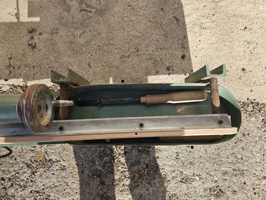 монофазен дървообработващ  струг