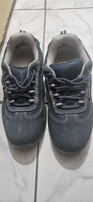 Pantofi de lucru cu protecție