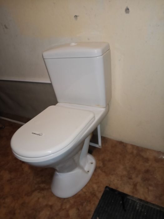 Продам унитаз бу