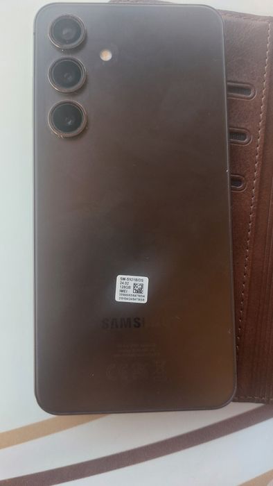 Vand telefon samsung s24