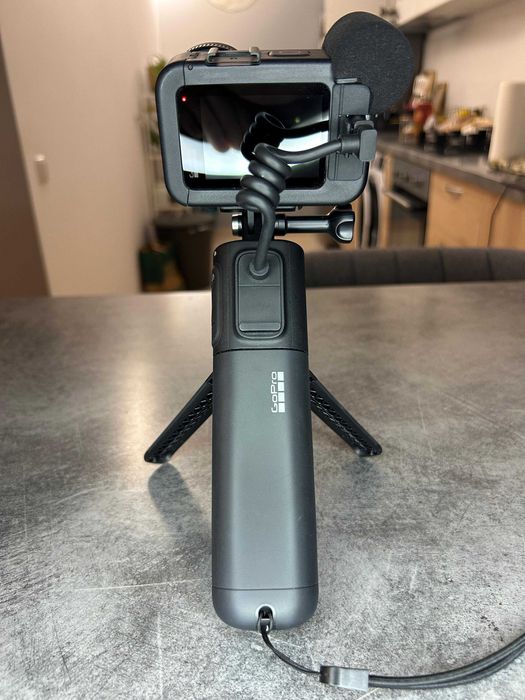 GoPro HERO 13 Black – Creator Edition complet + Lentilă GoPro Macro
