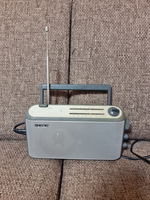 Radio sony. Functional