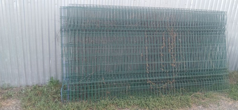 Продам сетки для забора