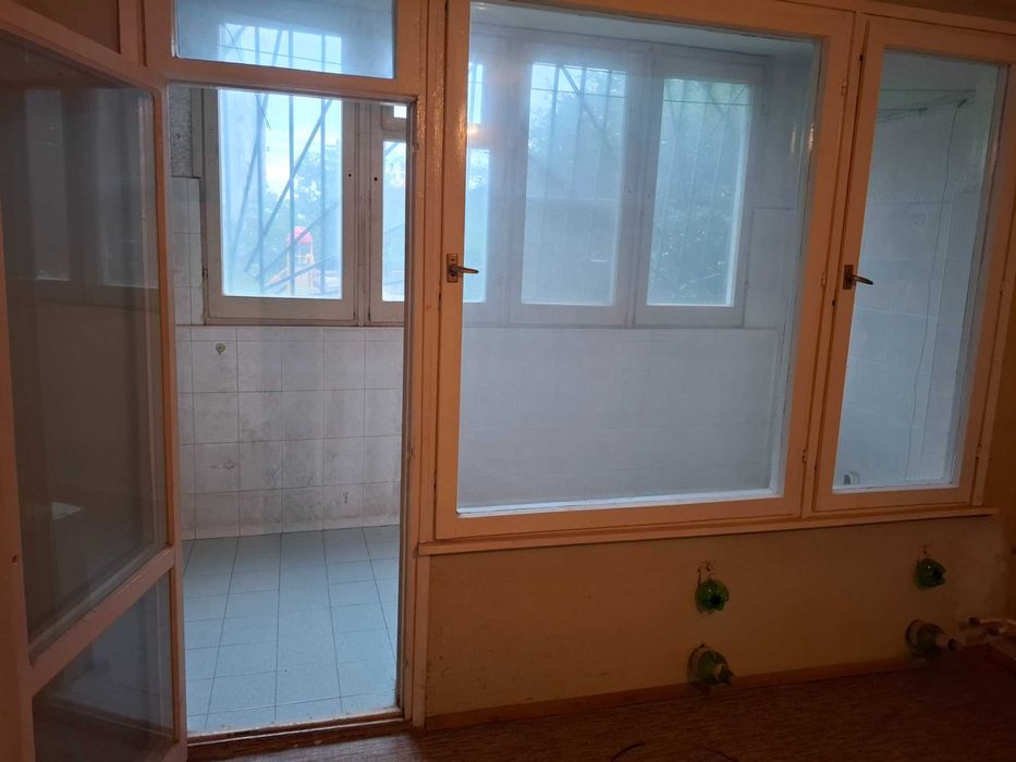 Дава се под наем Склад в София, Левски В - 30 кв.м за 153 € - Снимка #1