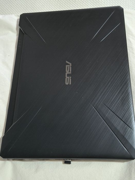 Laptop gaming ASUS TUF-FX505DU