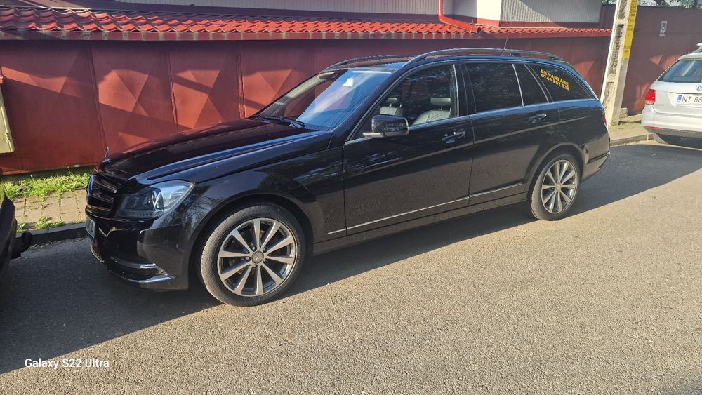 Vând Mercedes c180 impecabil ,proprietar în acte