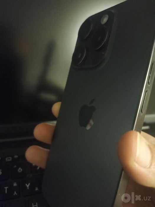 iPhone 15 pro 128GB