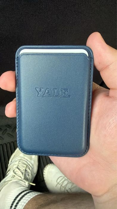Продам Iphone 17 pro 1tb