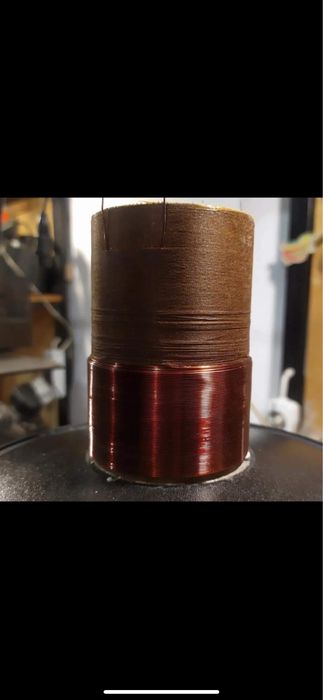 Бас каса с усилвател 1KW реални