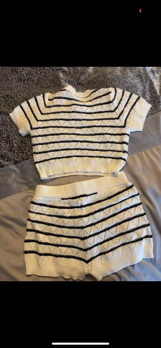 Сет къси панталони и топ