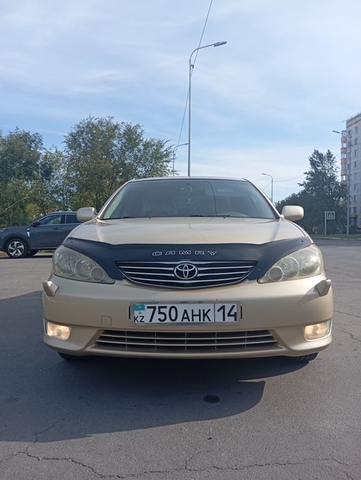 Тойота Камри европа