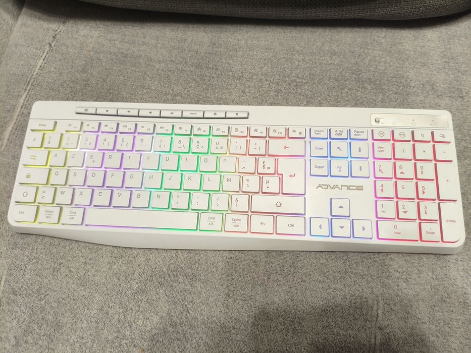 Tastatură Wireless Silent, Backlit, Layout Francez AZERTY