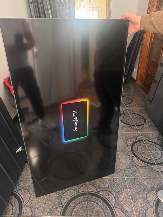 Televizoare Piese Mici Fisuri Functionale Smart