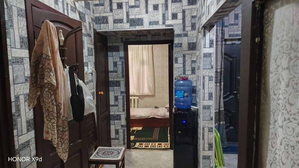 Сергели 5.  1/6/9 балкон 2*3 галерея