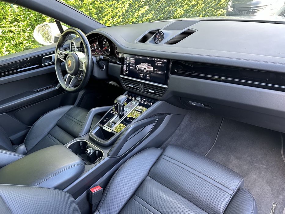 Inchiriez auto de lux,PORSCHE,masini premium la cele mai bune preturi