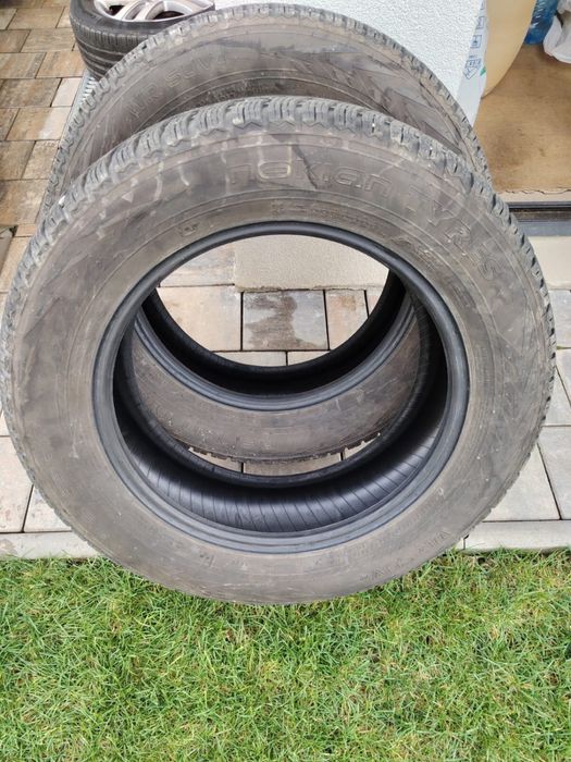 Cauciucuri iarna SUV 215 65 R17