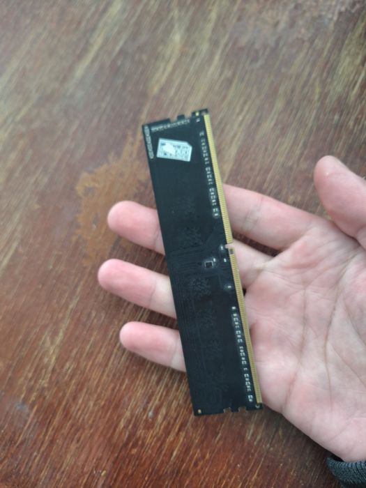 DDR4 8GB RAM 2400MHz PC stolniy kompyuterlarga
