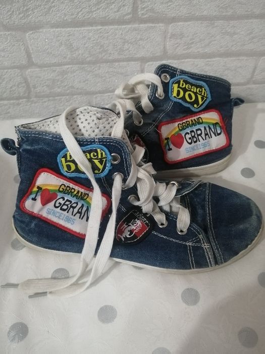 Продам обувь на девочку