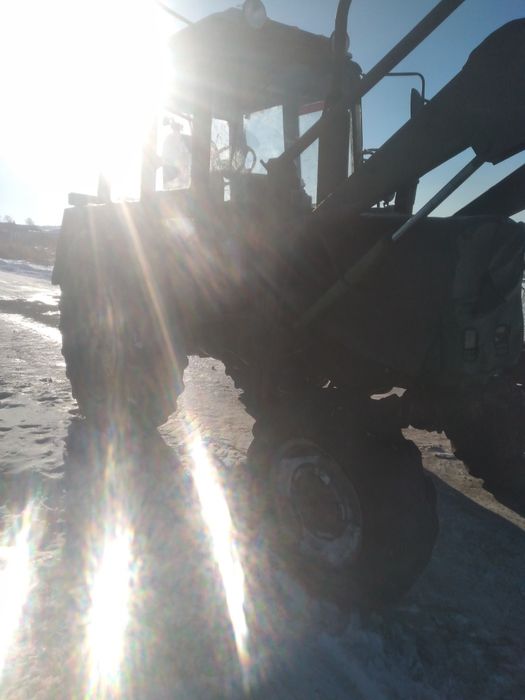 Продам трактор мтз